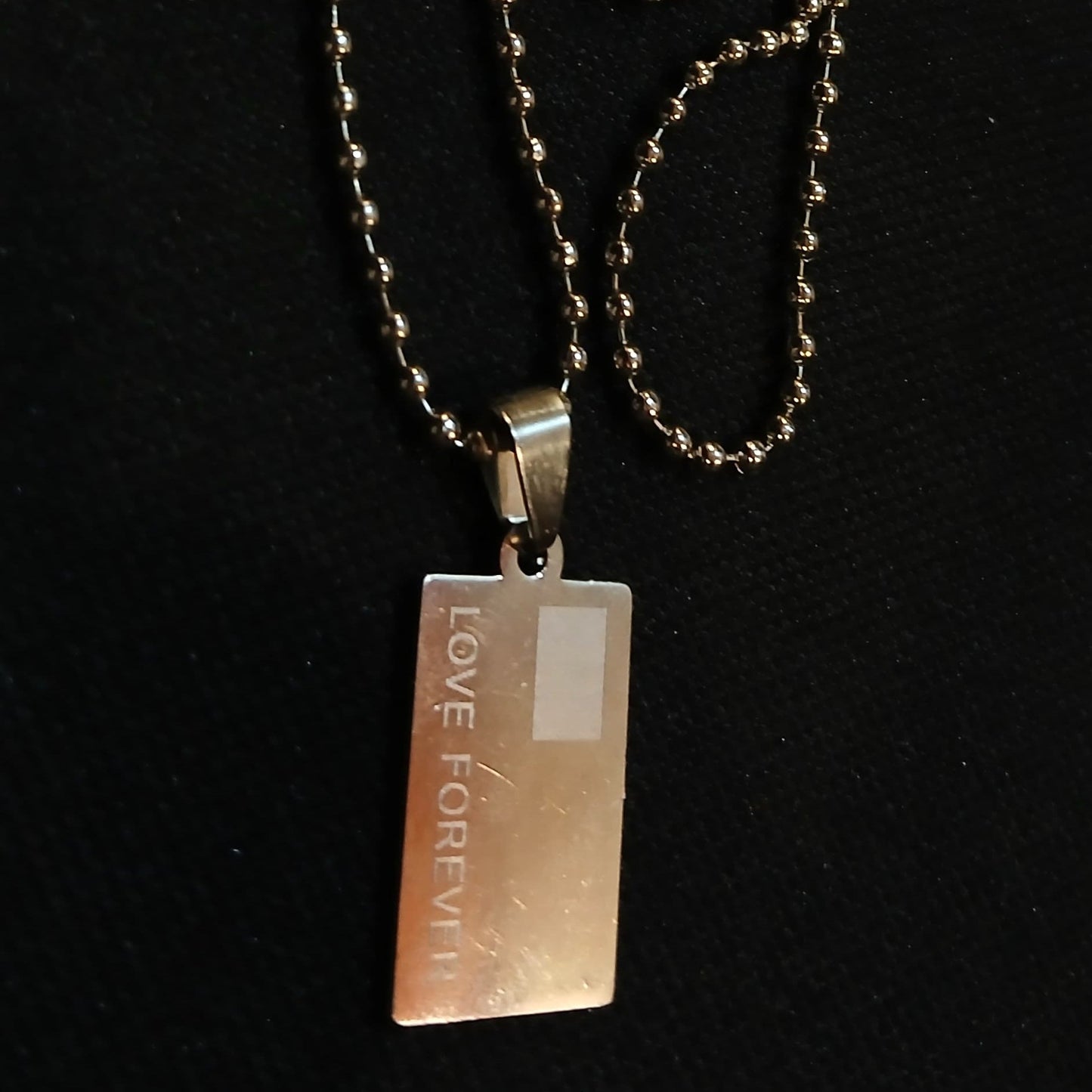 Pendant Rolo chain neck piece for Men and Women Sale